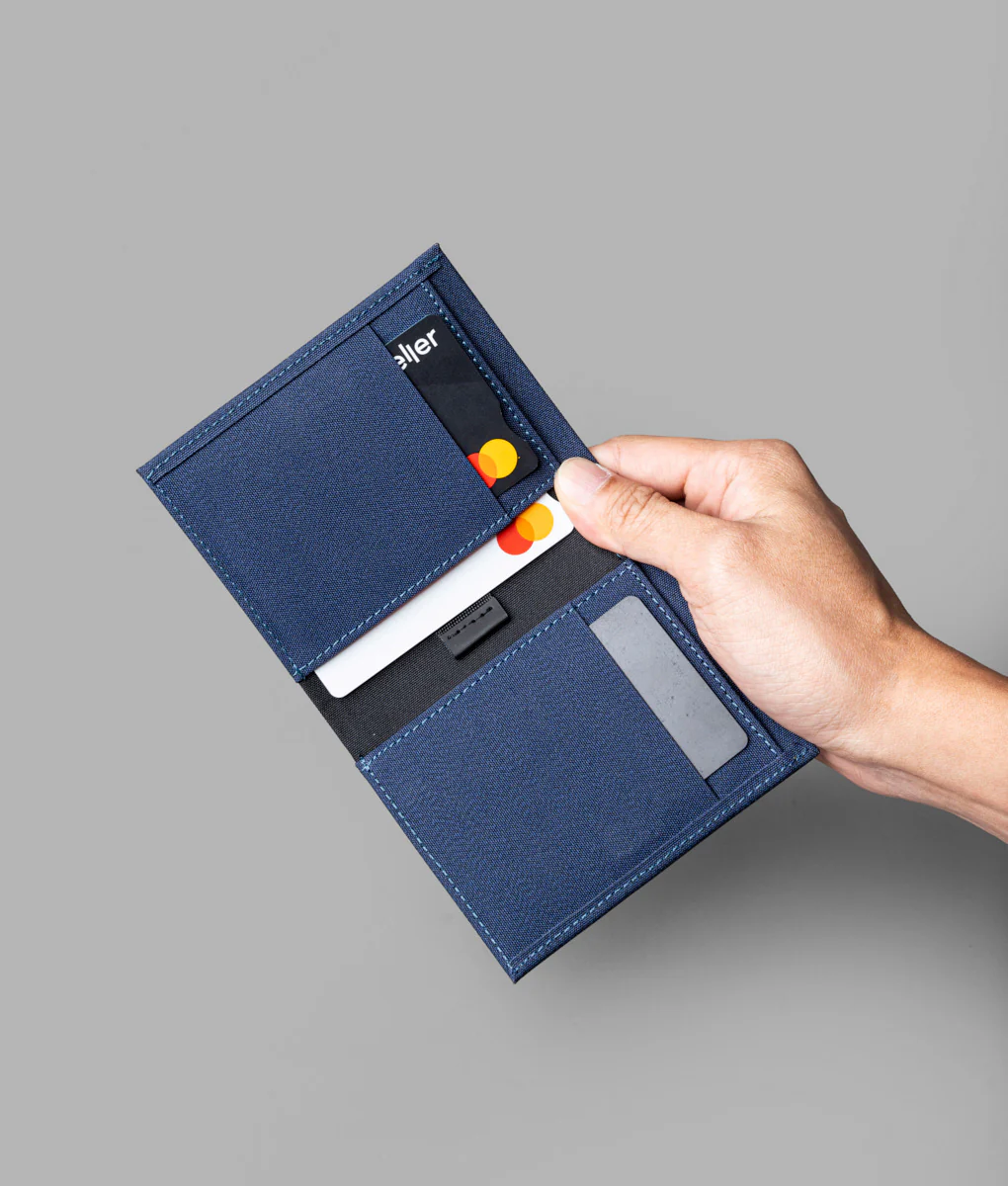 ARK Bifold Cash Wallet - Image 25