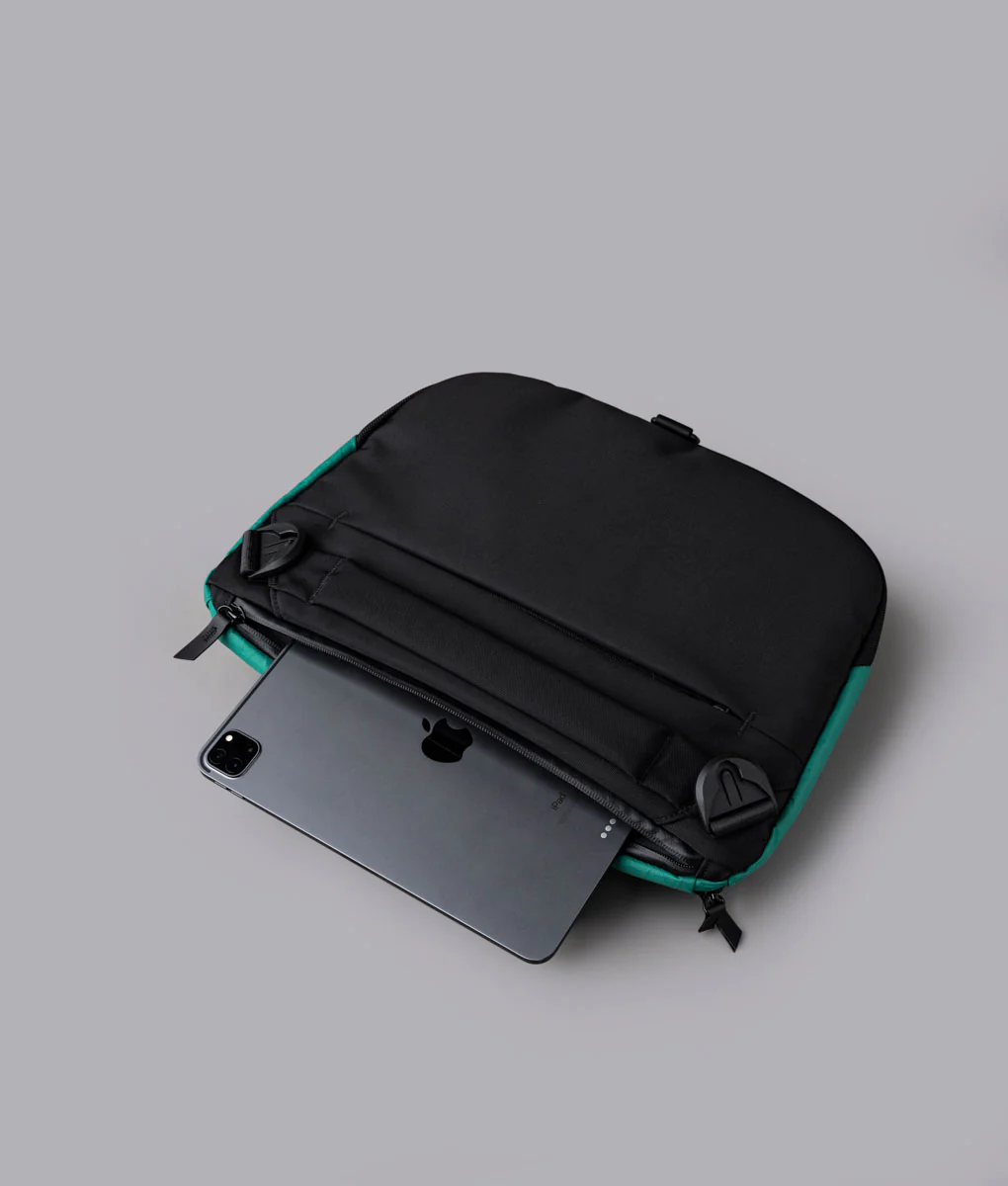 Bravo Sling Max V2 - Vivid - Image 34