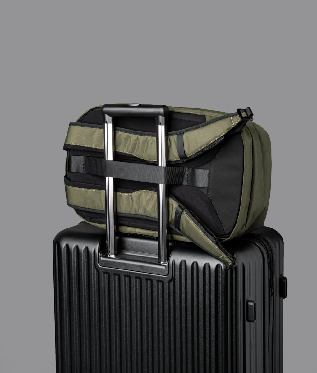 Metro Backpack Pro - Image 34