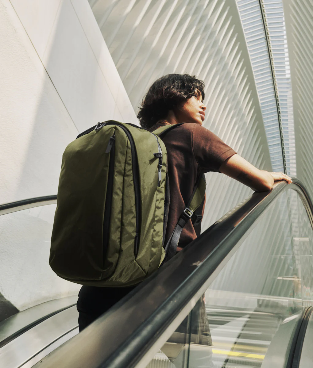 Metro Backpack Pro - Image 35