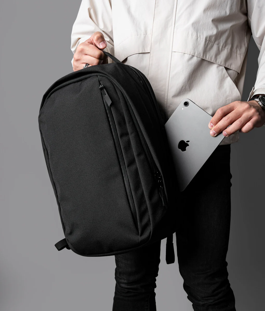 Metro Backpack Pro - Image 40