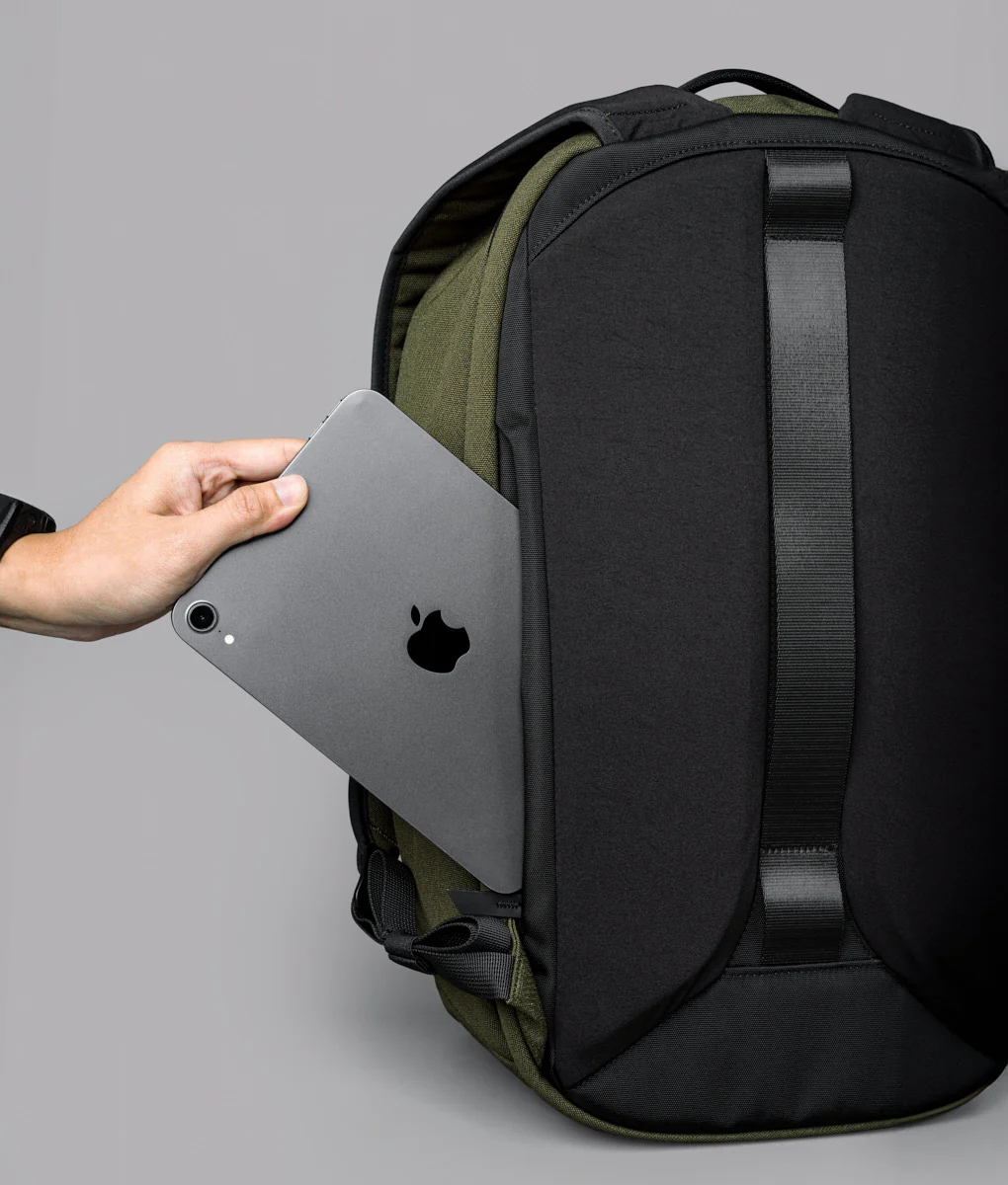 Metro Backpack Pro - Image 66