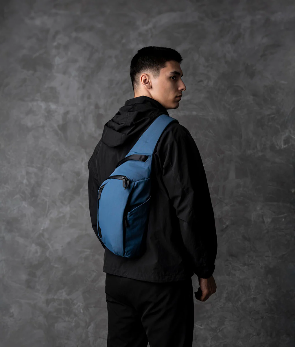 Metro Crossbody – Right Shoulder - Image 22