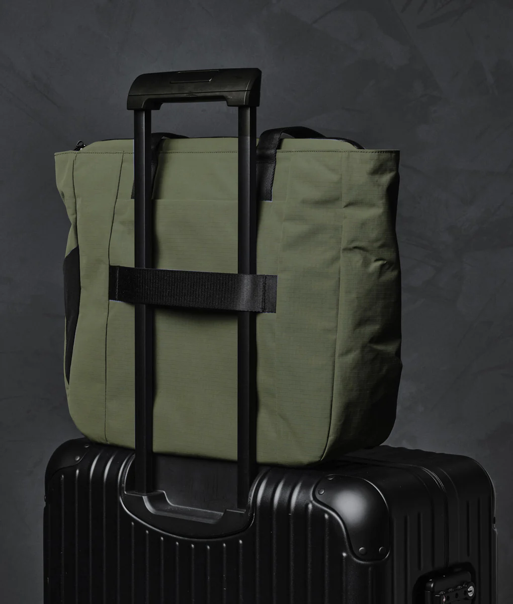 Metro Tote - Image 19
